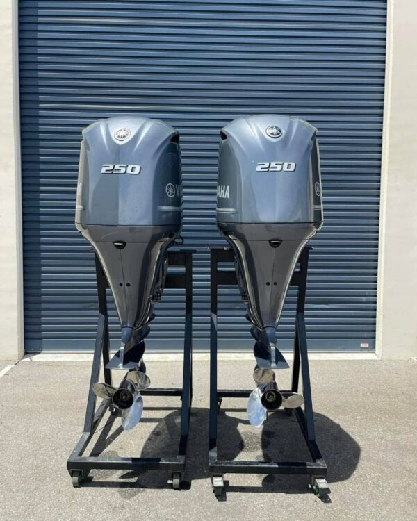 2018 250hp 4 Stroke Yamaha Outboard Motors - Image 3