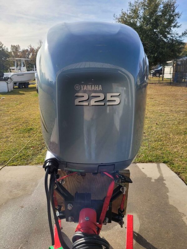 Yamaha 225HP Outboard Motor