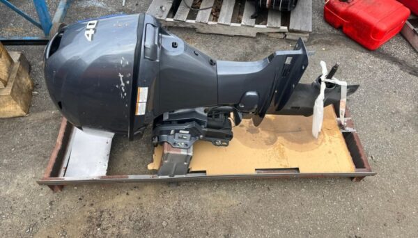 Yamaha 4-Stroke 40HP Outboard Motor - Image 4