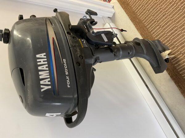 Yamaha 4HP Outboard Motor - Image 5