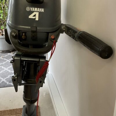 Yamaha 4HP Outboard Motor